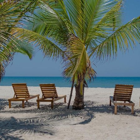 Manoush Beach ブリタカ エクステリア 写真