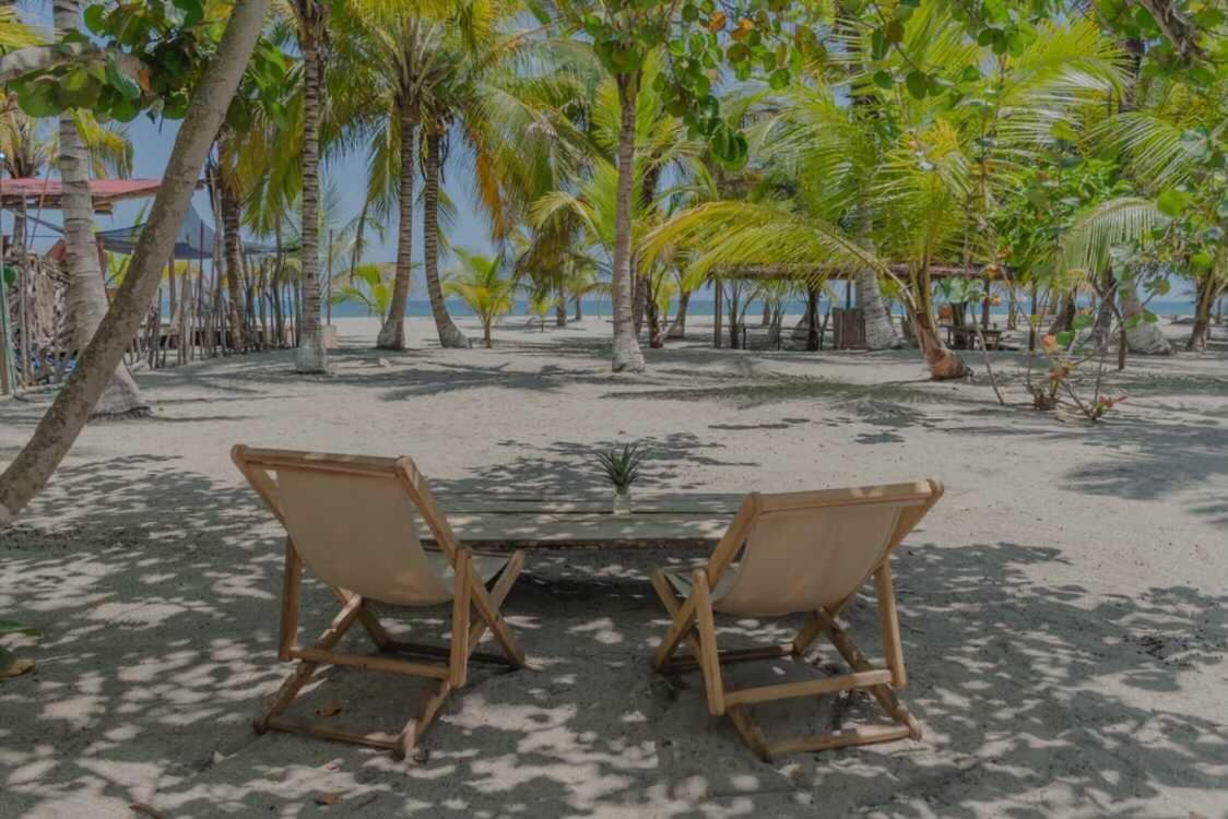 Manoush Beach ブリタカ エクステリア 写真