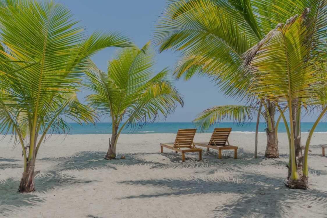 Manoush Beach ブリタカ エクステリア 写真