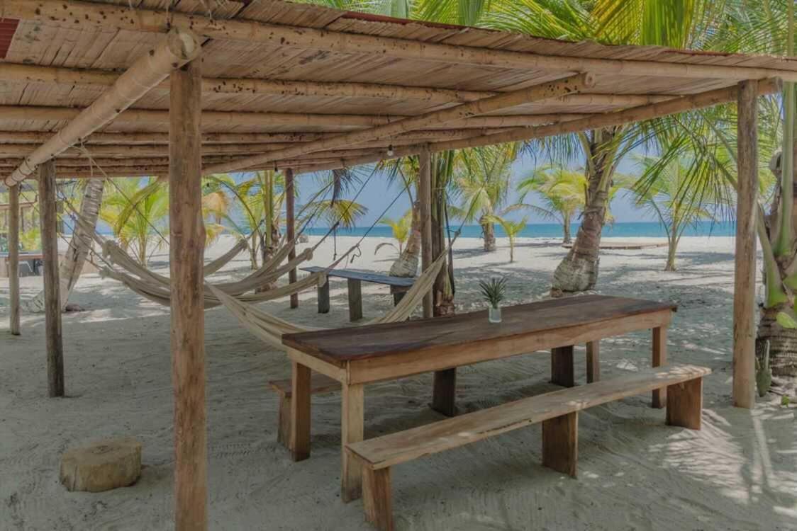 Manoush Beach ブリタカ エクステリア 写真