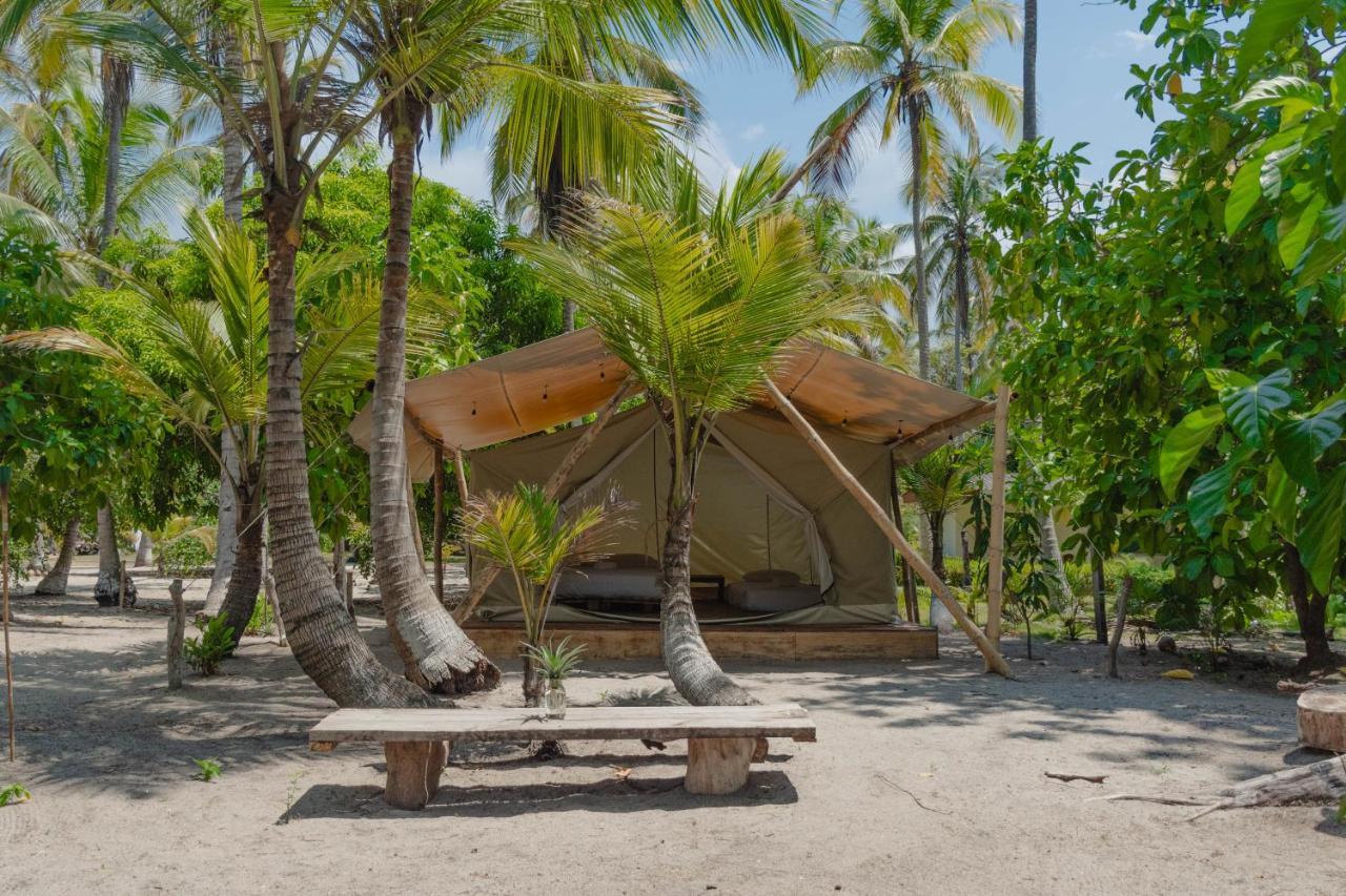Manoush Beach ブリタカ エクステリア 写真